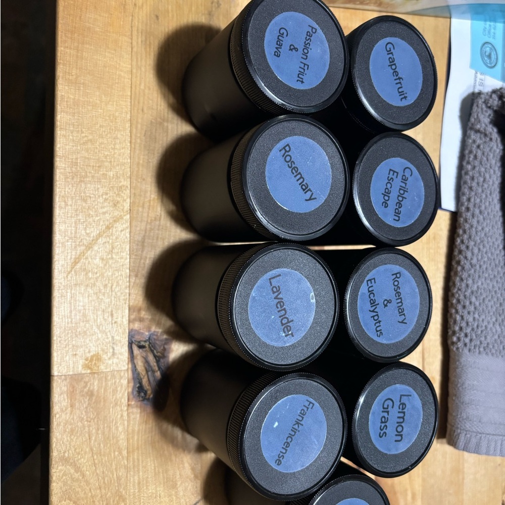 Handcrafted Organic Whipped Body Butter 4 oz Jars - Picture 2 of 4